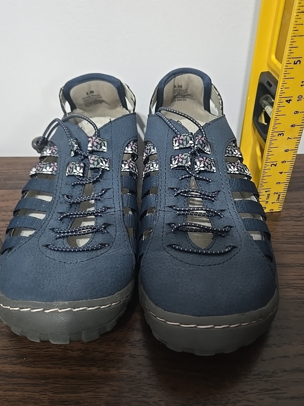 JBU By Jambi Women’s  6.5 Navy Blue Vegan Leather Fisherman Sandals Shoes
